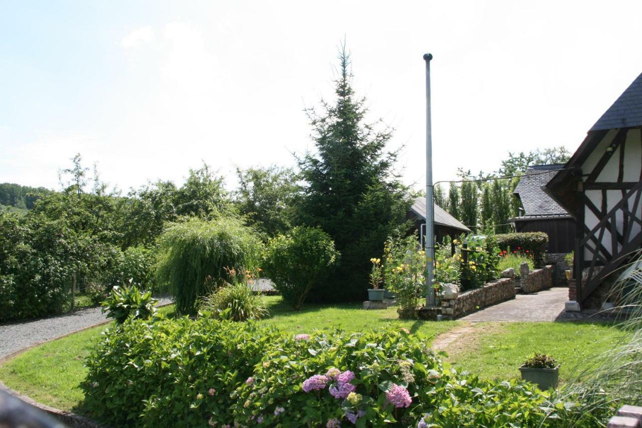 Le Clos Des Hortensias Toutainville Екстер'єр фото